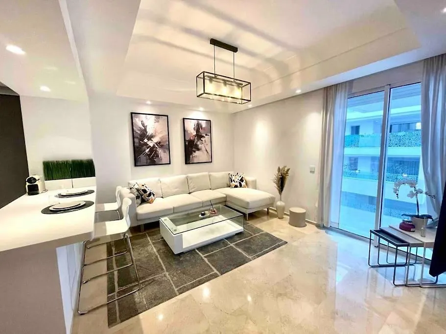 Modern Apartment With Pool At Cfc 卡萨布兰卡