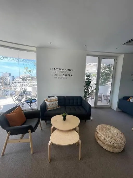 Modern Apartment With Pool At Cfc 卡萨布兰卡