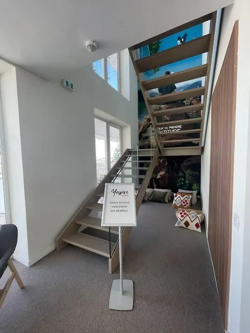 Modern Apartment With Pool At Cfc 卡萨布兰卡