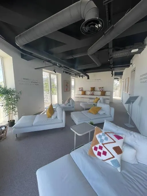 Modern Apartment With Pool At Cfc 卡萨布兰卡 0*,  摩洛哥